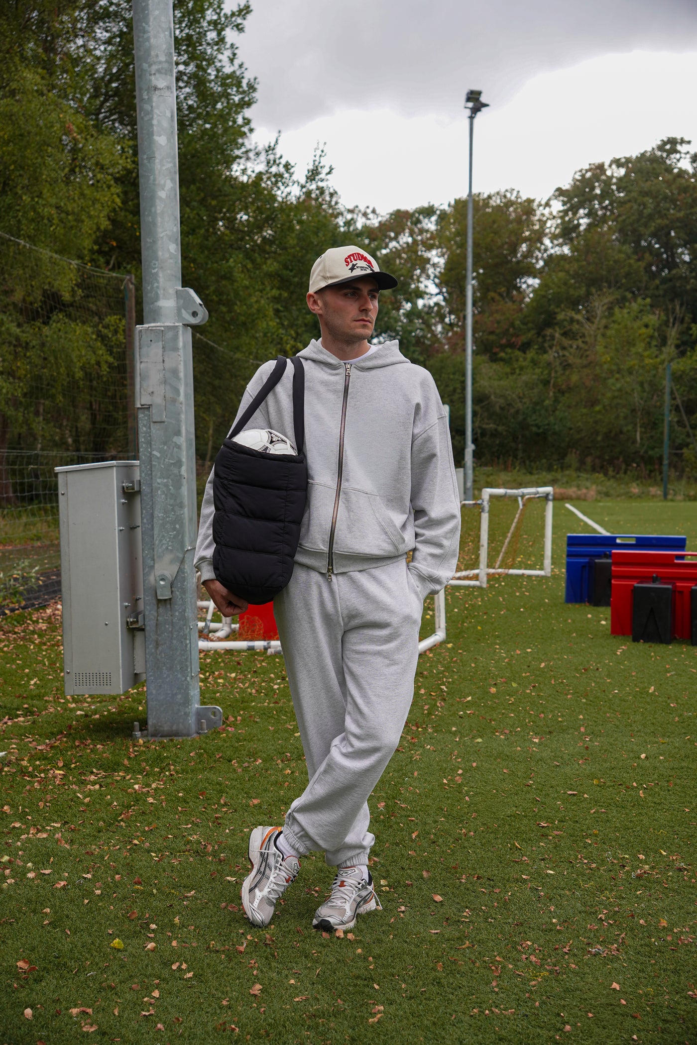 90’s CLASSIC CUFFED TRACK PANTS