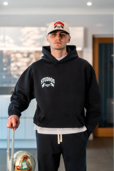 INTERNATIONAL HOODIE